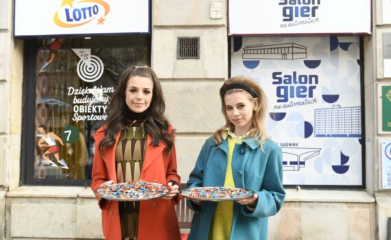 Totalizator Sportowy otworzył w Warszawie kolekturę w stylu retro